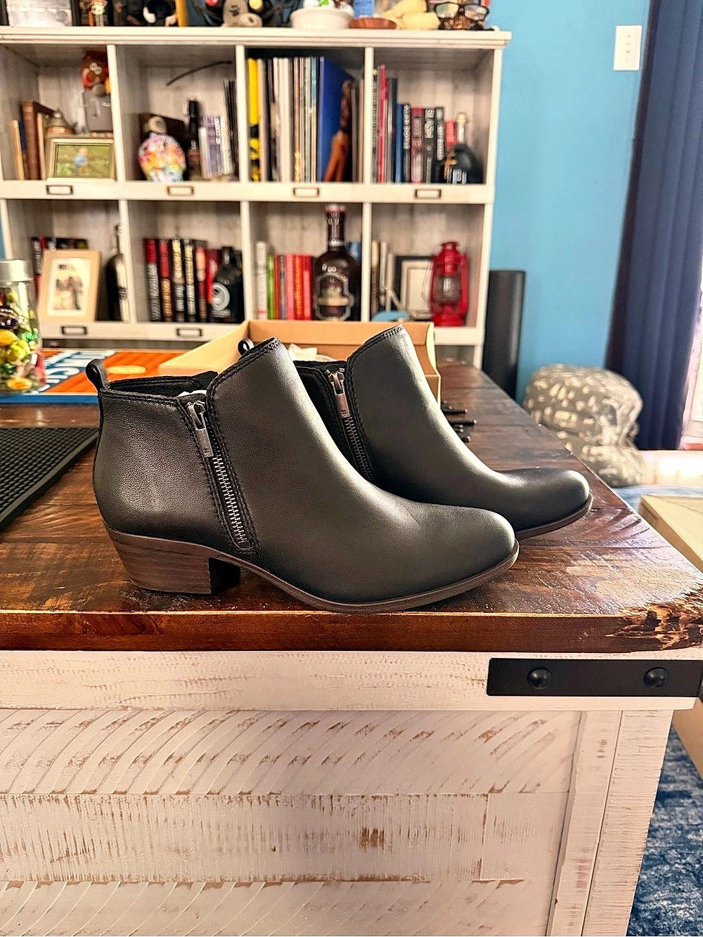 Lucky Brand Basel Bootie Black Ankle Boots US 8.5M